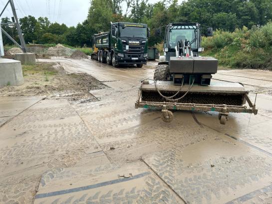 Unsere Kehrmaschine im Einsatz