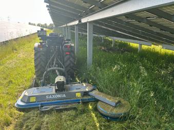 Mulchen im Solarpark Lampertheim